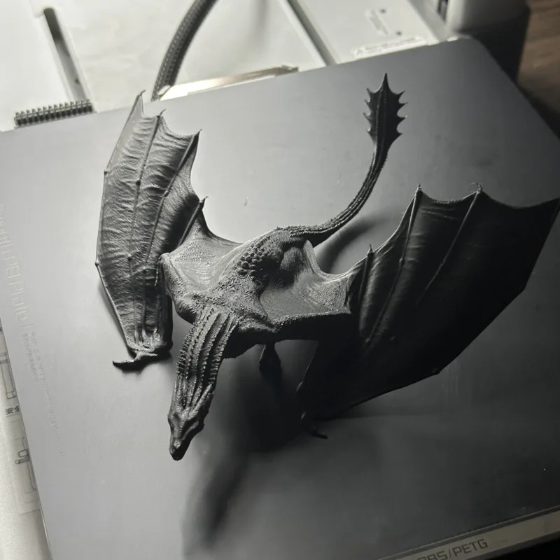3D Printing App - 3D-geprint drakenmodel hars vliegende draak beeldje